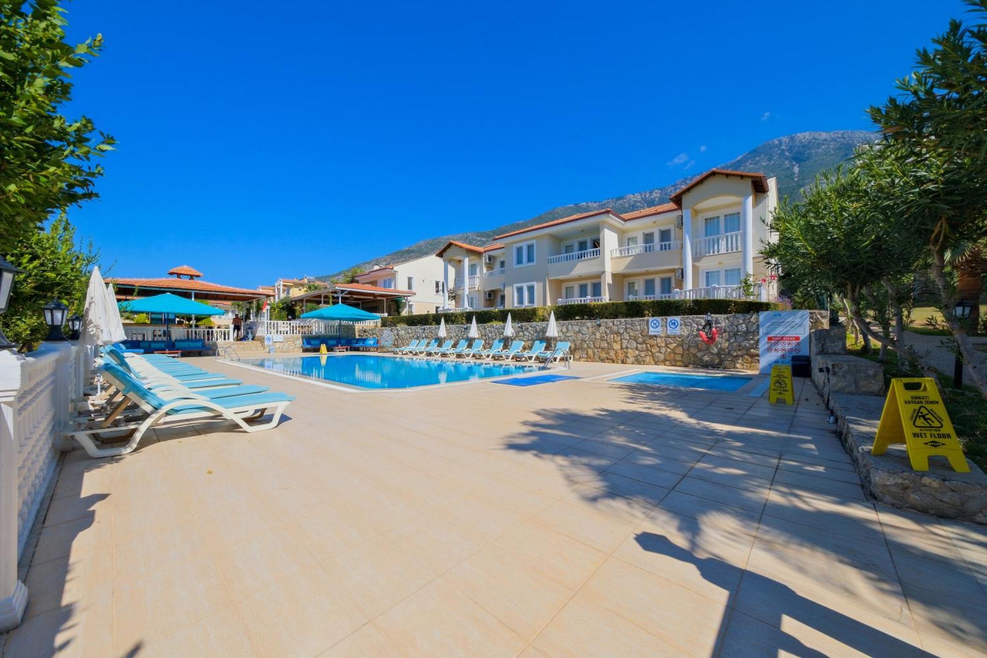 Larimar Suite Hotel オルデニズ エクステリア 写真