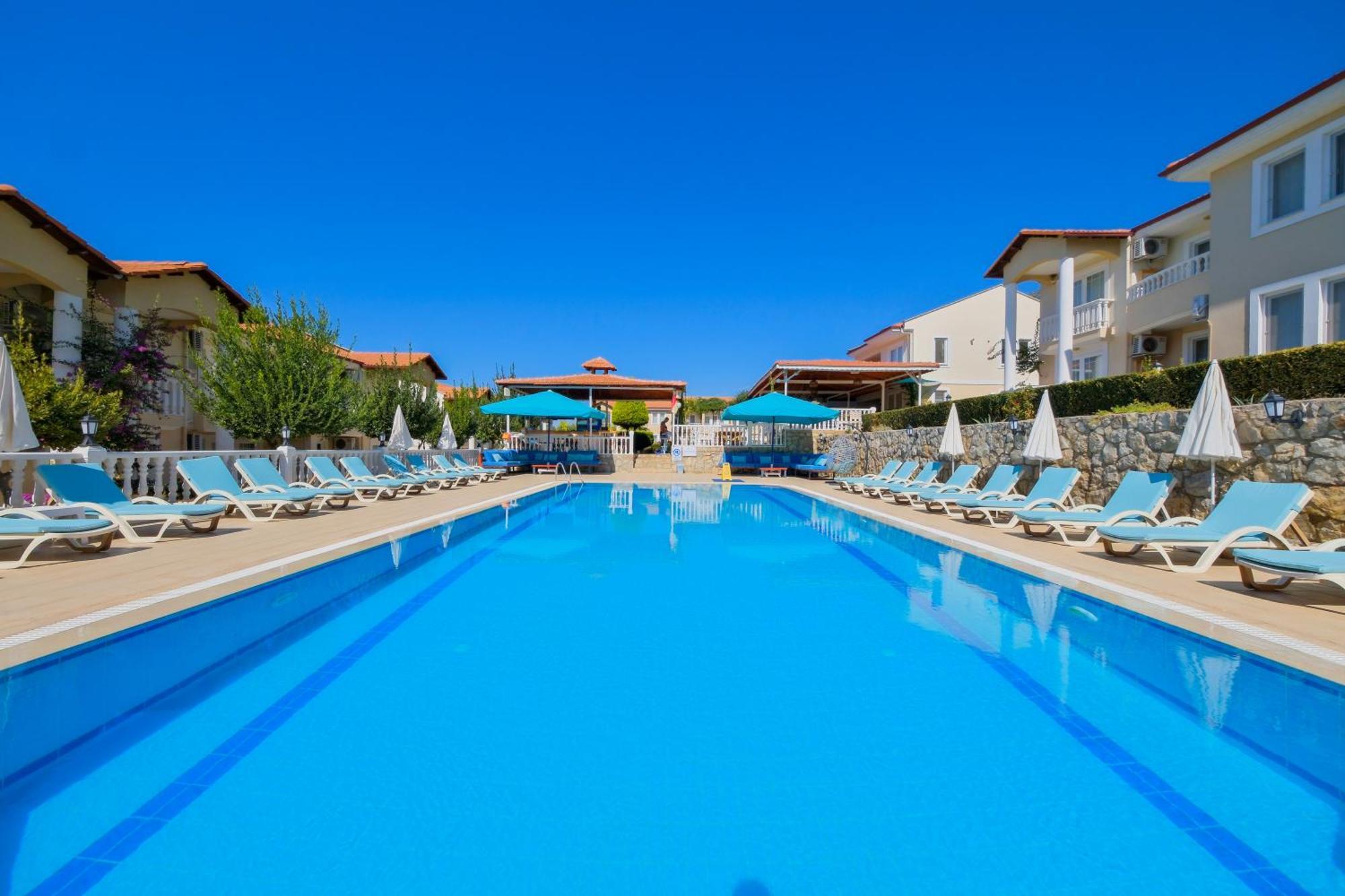 Larimar Suite Hotel オルデニズ エクステリア 写真